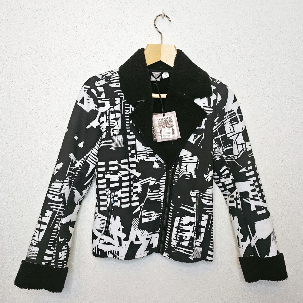 [DOLCEZZA]Abstract Blk/Wht Faux Leather & Fur Fashion Zip Up Jacket XS